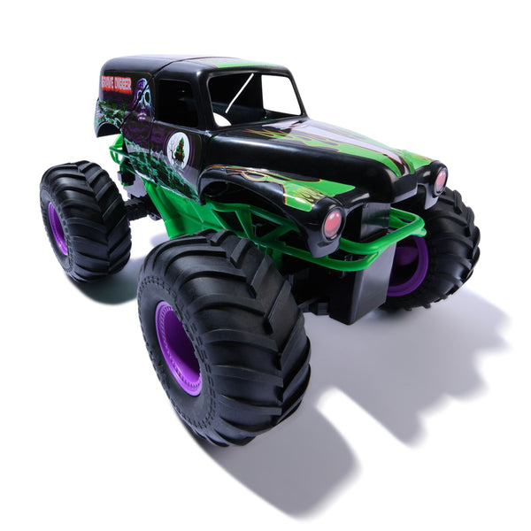 Monster Jam Smash N Bash 1:15 R/C Grave Digger, Ages 4+ M9